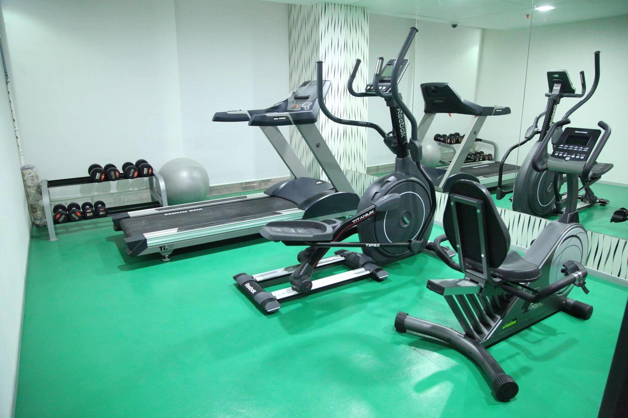 Best Western Tirupati Luaran gambar